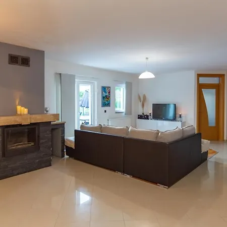 Villa Karina Grubine, Imotski