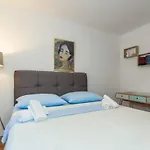 Vila Karina Grubine, Imotski *